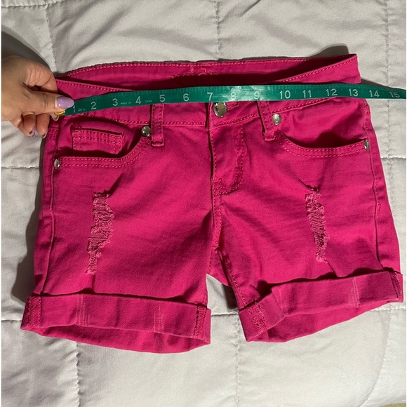 Reign Jean short - Picture 5 of 7